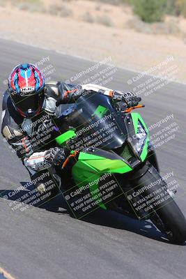 media/Oct-01-2023-SoCal Trackdays (Sun) [[4c570cc352]]/Turn 7 Inside (11am)/